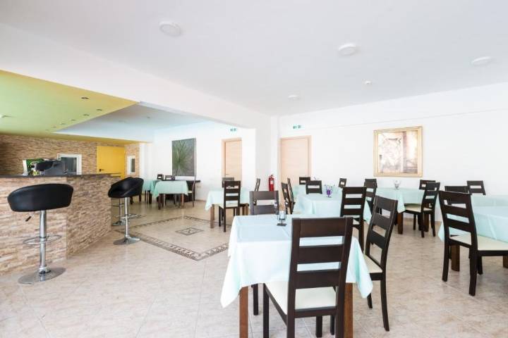 Restaurant - Castello Bianco - Rethymno Crete